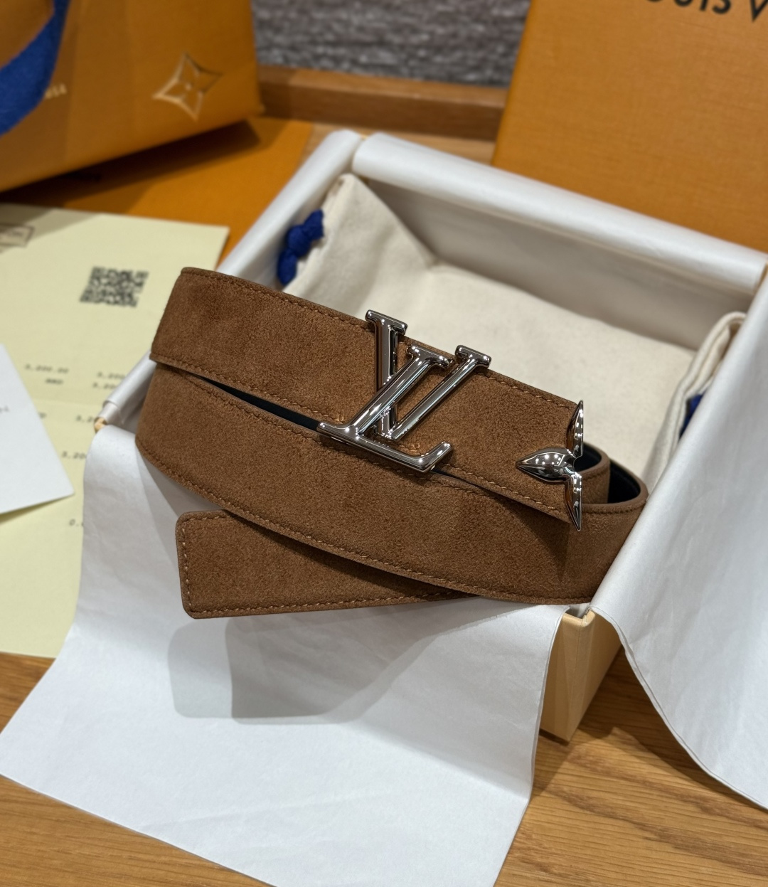 LV 루이비통 프리티(PRETTY) 30mm 양면 리버시블 벨트