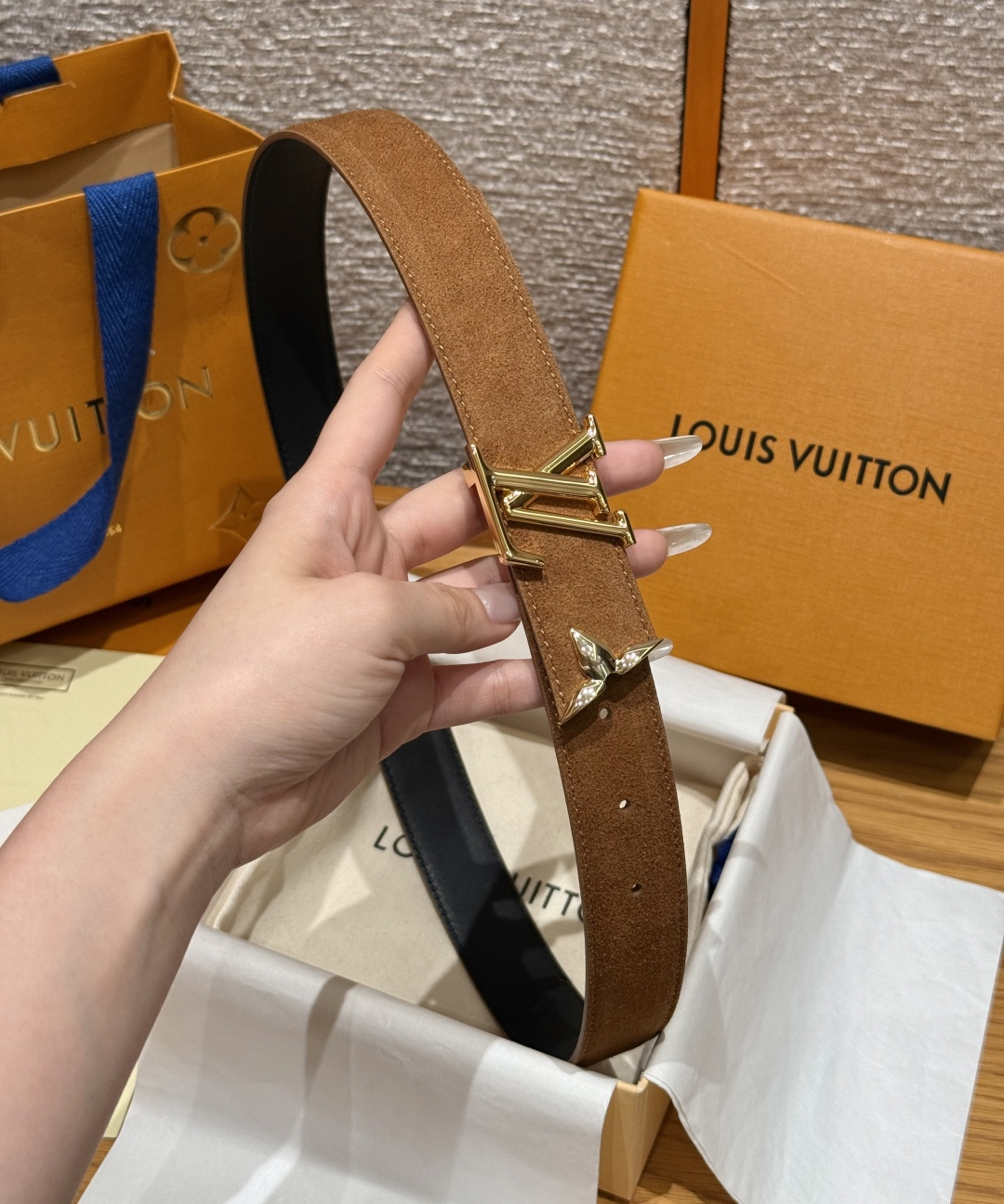 LV 루이비통 프리티(PRETTY) 30mm 양면 리버시블 벨트