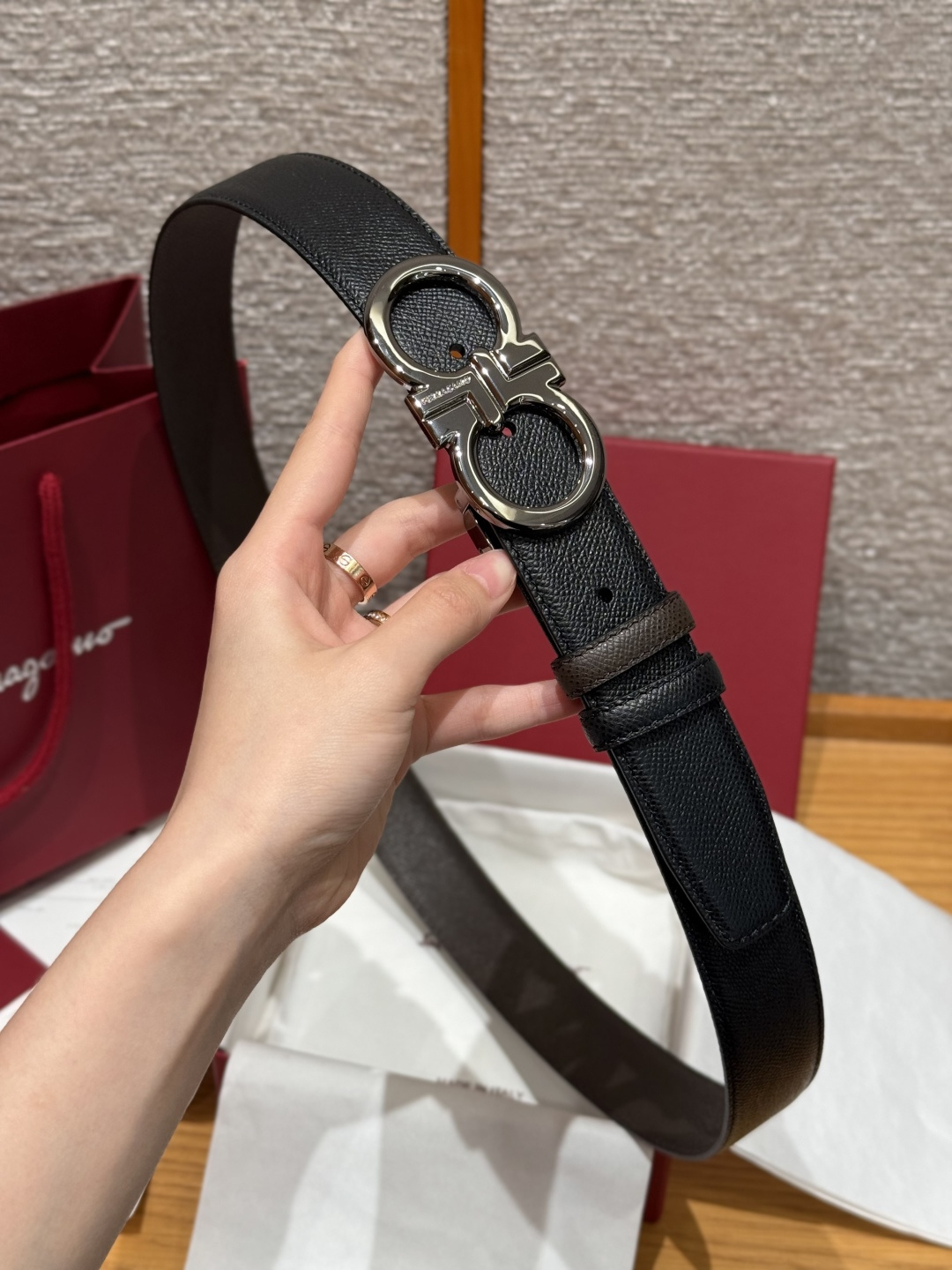 페라가모(Ferragamo) 양면 조절식 Gancini 간치니 팔라듐 벨트