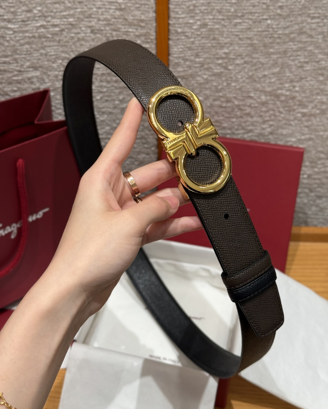 페라가모(Ferragamo) 양면 조절식 Gancini 간치니 팔라듐 벨트