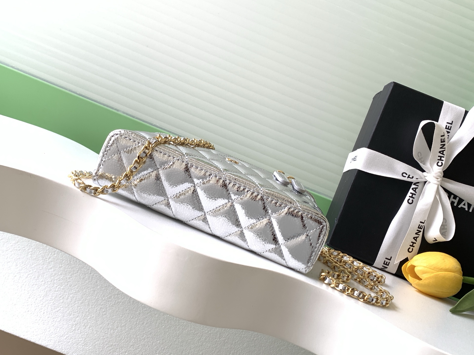 샤넬(CHANEL) 26X 크리스마스 한정판 골드 LP백 숄더백 가방