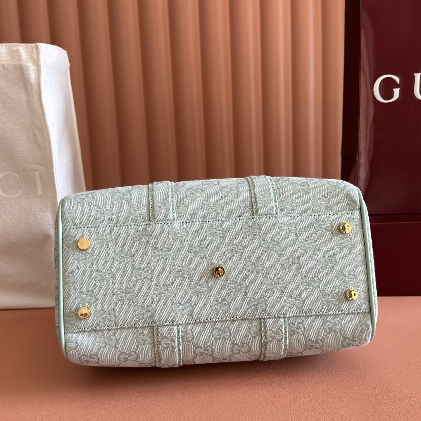 구찌(GUCCI) 오피디아(Ophidia) 미디움 보스턴백 가방