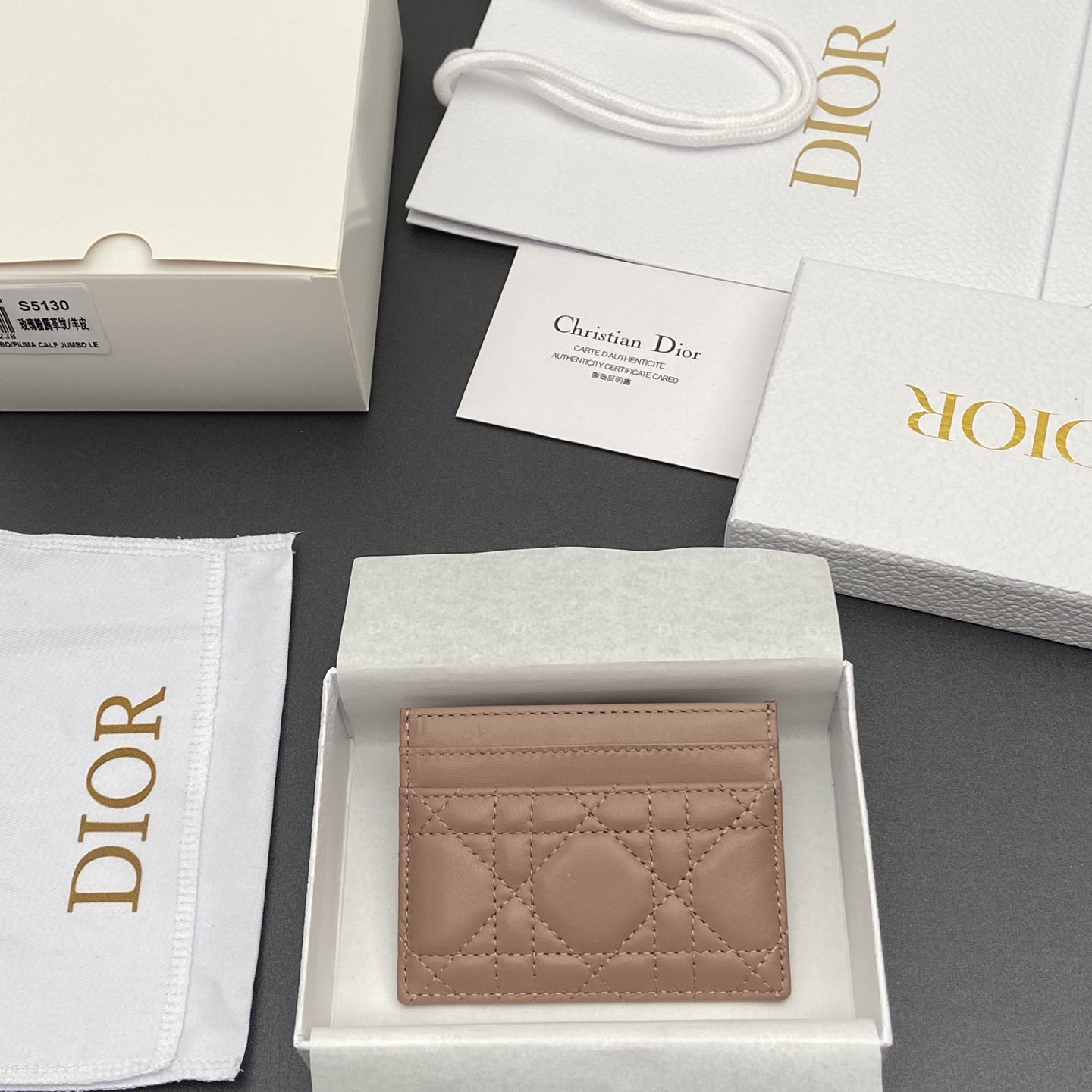 디올(DIOR) 카로 프리지아 Caro Freesia 카드 지갑 홀더