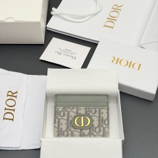 디올(DIOR) 30 Montaigne Freesia 몽테인 프리지아 카드 지갑 홀더