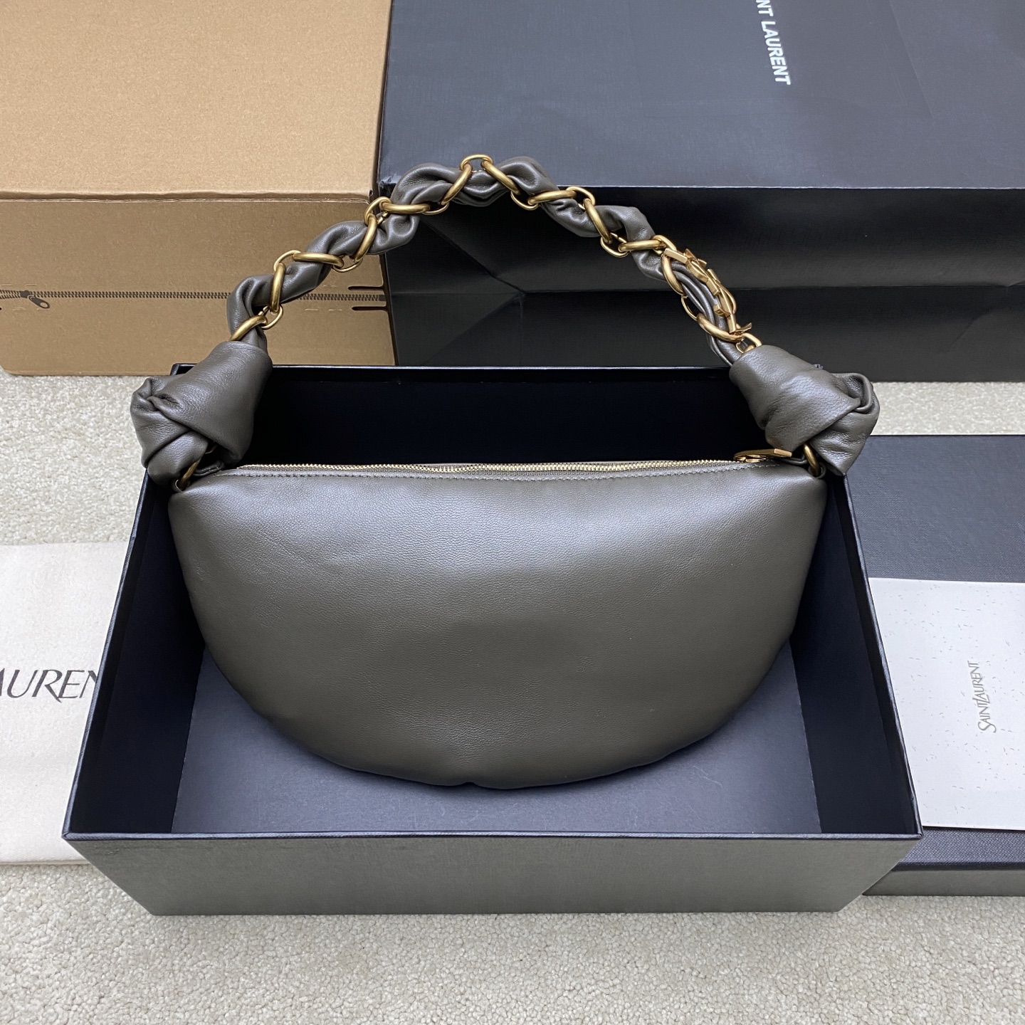 생로랑(YSL) 아마리아(Amalia) 미니 핸드백 가방