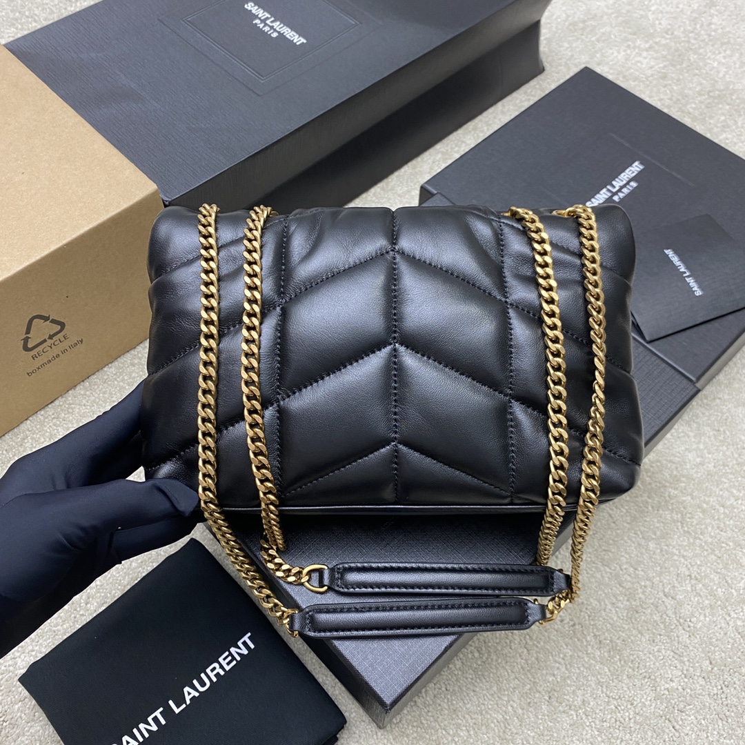 생로랑(YSL) 루루 푸퍼(Loulou Puffer) 미니 블랙 램스킨 숄더백 가방