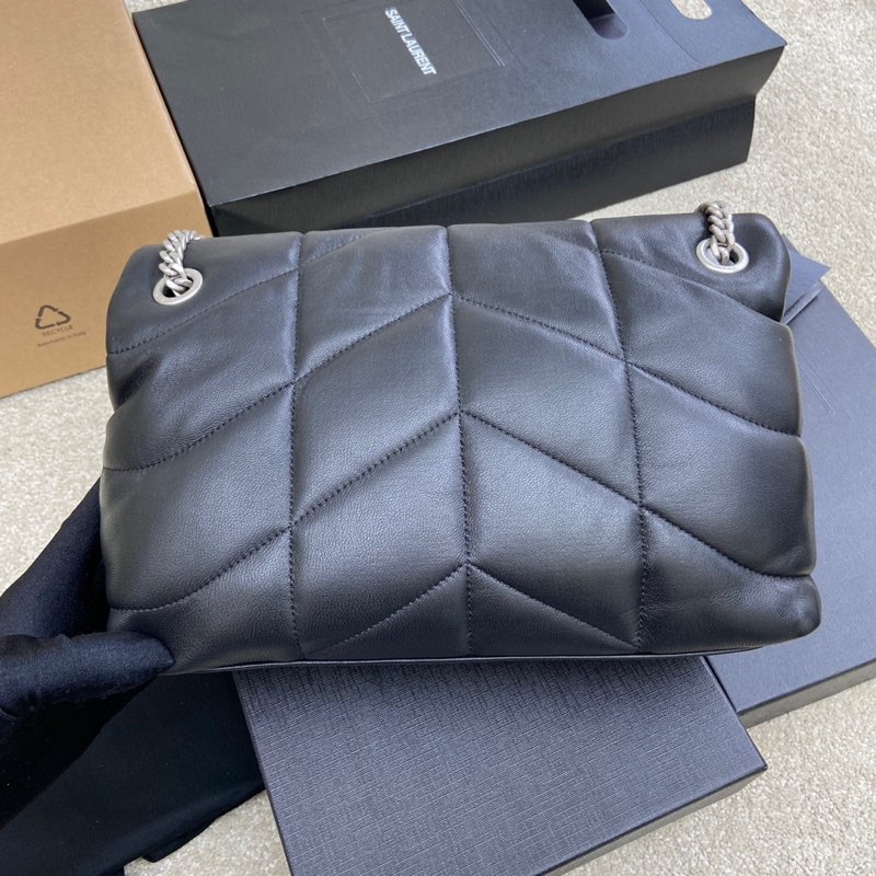 생로랑(YSL) 루루 푸퍼(Loulou Puffer) 미디움 블랙 (실버) 숄더백 가방