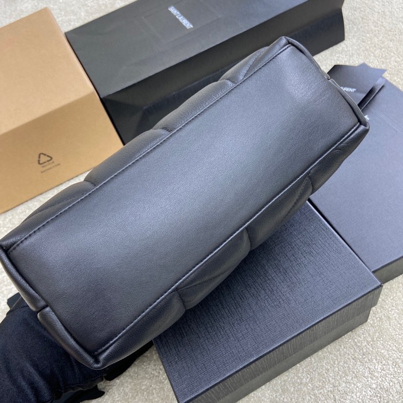 생로랑(YSL) 루루 푸퍼(Loulou Puffer) 미디움 블랙 (실버) 숄더백 가방