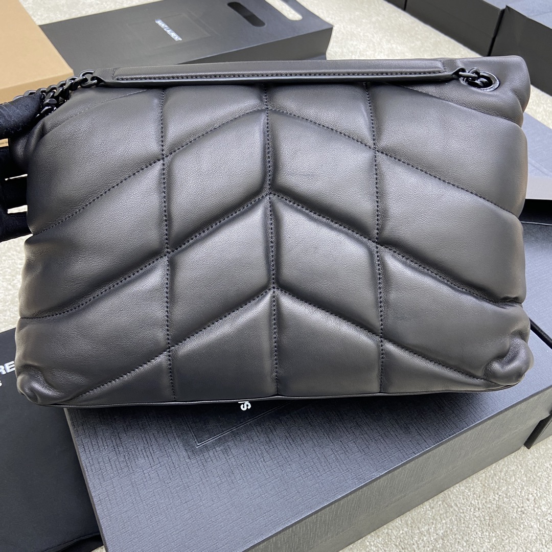 생로랑(YSL) 루루 푸퍼(Loulou Puffer) 라지 블랙 (블랙 건메탈) 숄더백 가방