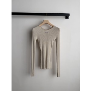 미우미우(MiuMiu) 마이크로 로고 실크 니트 긴팔 티셔츠 의류