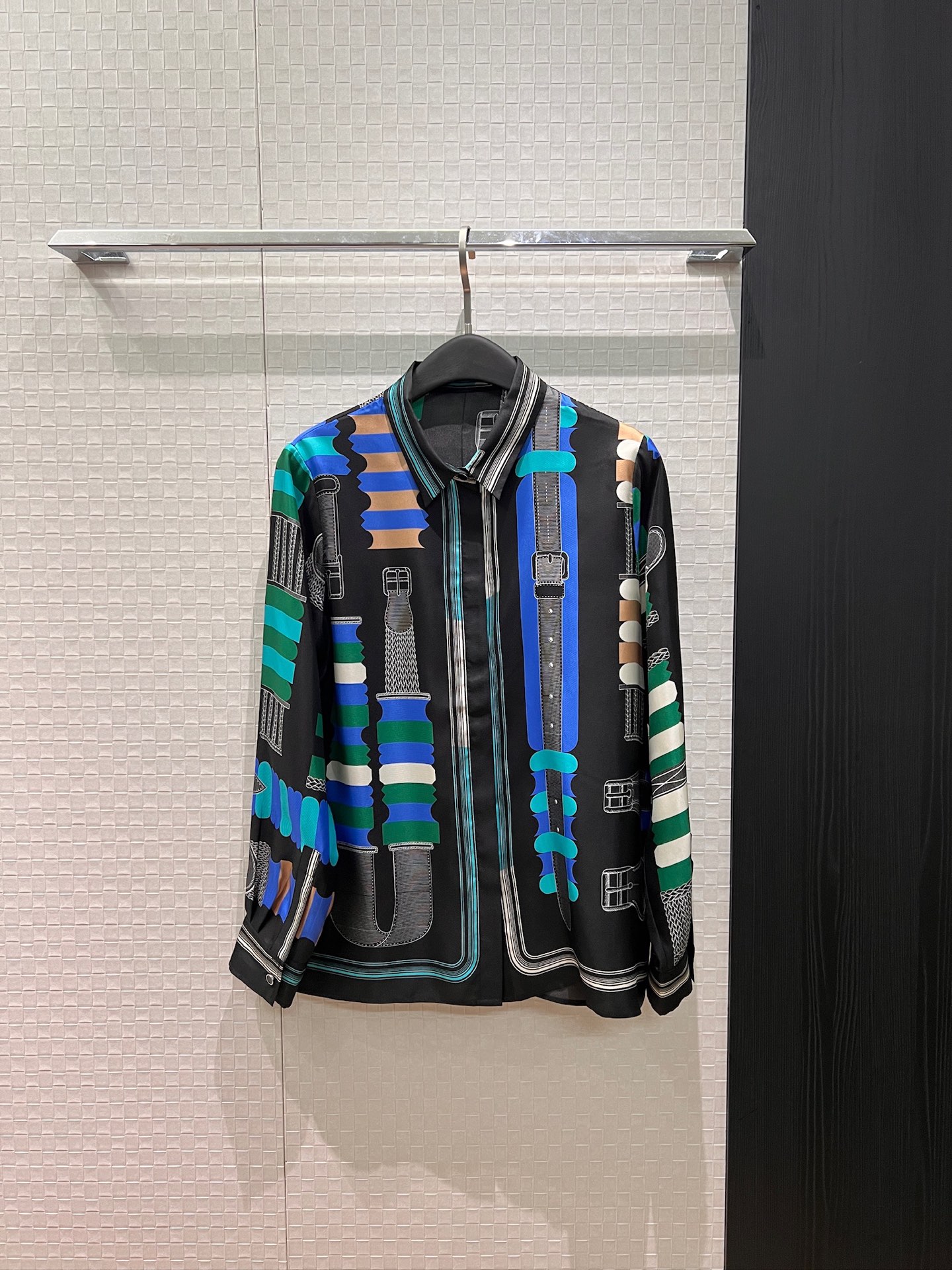 Hermes 에르메스 로고 프린트 실크 트윌 셔츠 의류