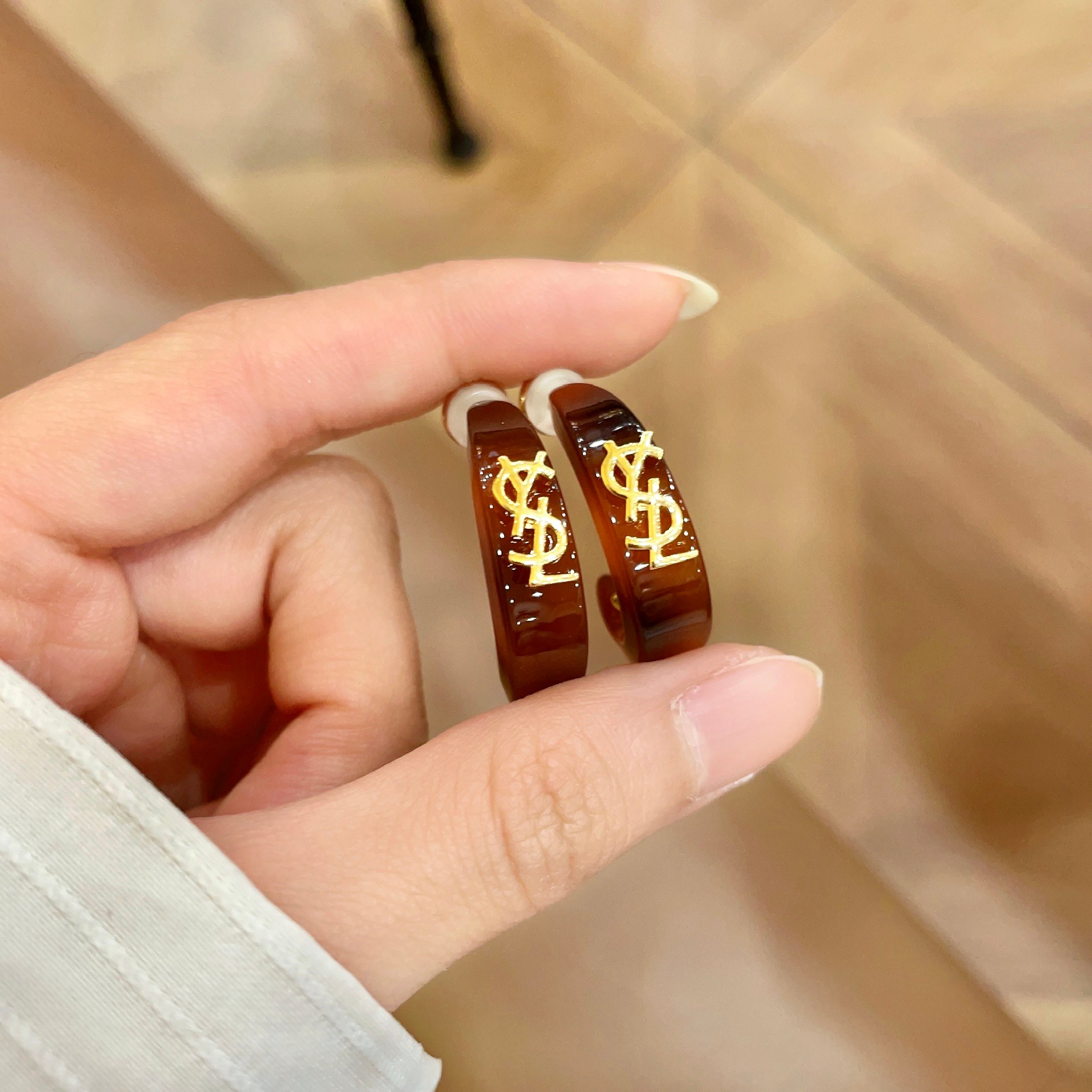 생로랑(YSL) 귀걸이 악세사리