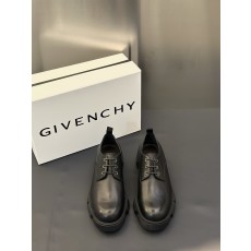 지방시(GIVENCHY show) 쇼 컬렉션 남성 레더 로우 구두 신발