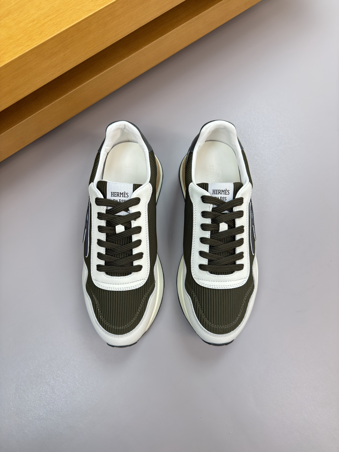 에르메스(HERMES) 하이엔드 캐주얼 스니커즈 신발