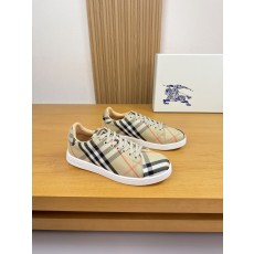 버버리(BURBERRY) 하이엔드 캐주얼 스니커즈 신발