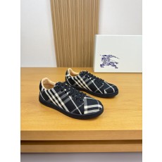 버버리(BURBERRY) 하이엔드 캐주얼 스니커즈 신발