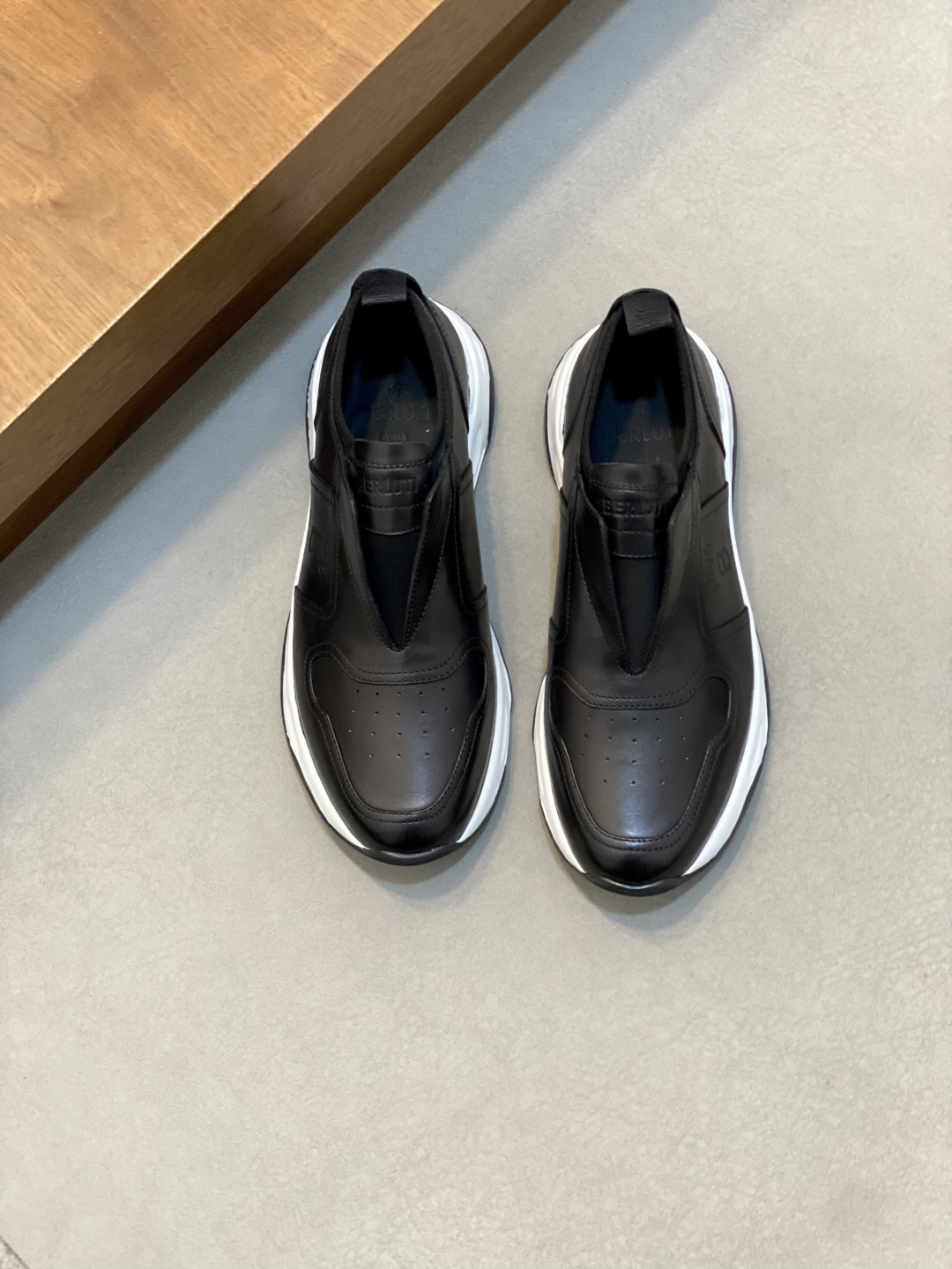 벨루티(Berluti) 핸드메이드 파티나 미드탑 슈즈 스니커즈 신발