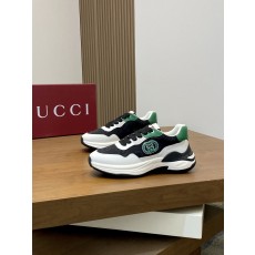 구찌(GUCCI) 빈티지 무드 데일리 스니커즈 신발