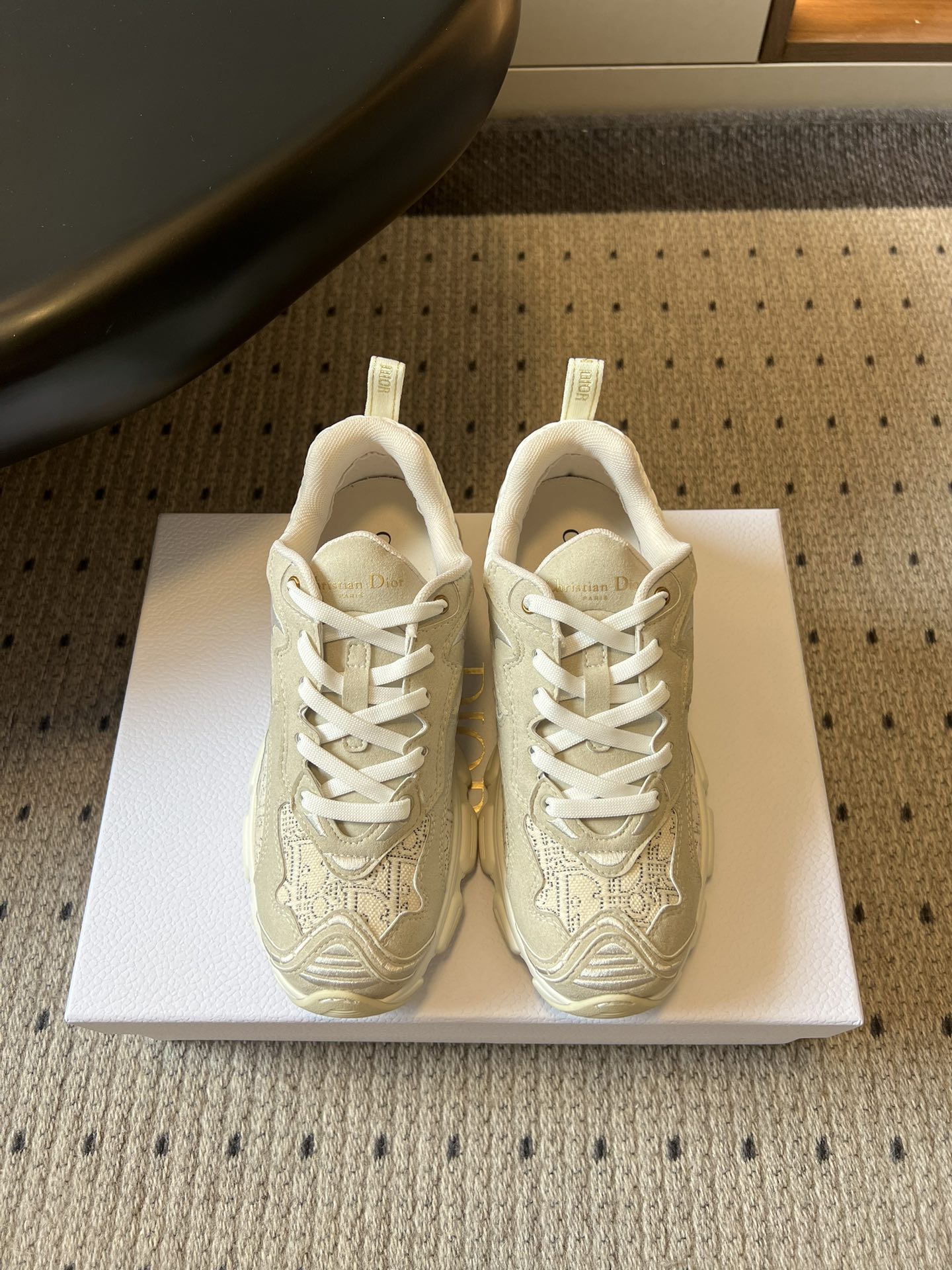 디올(DIOR) 플랫폼 대디 스니커즈 신발