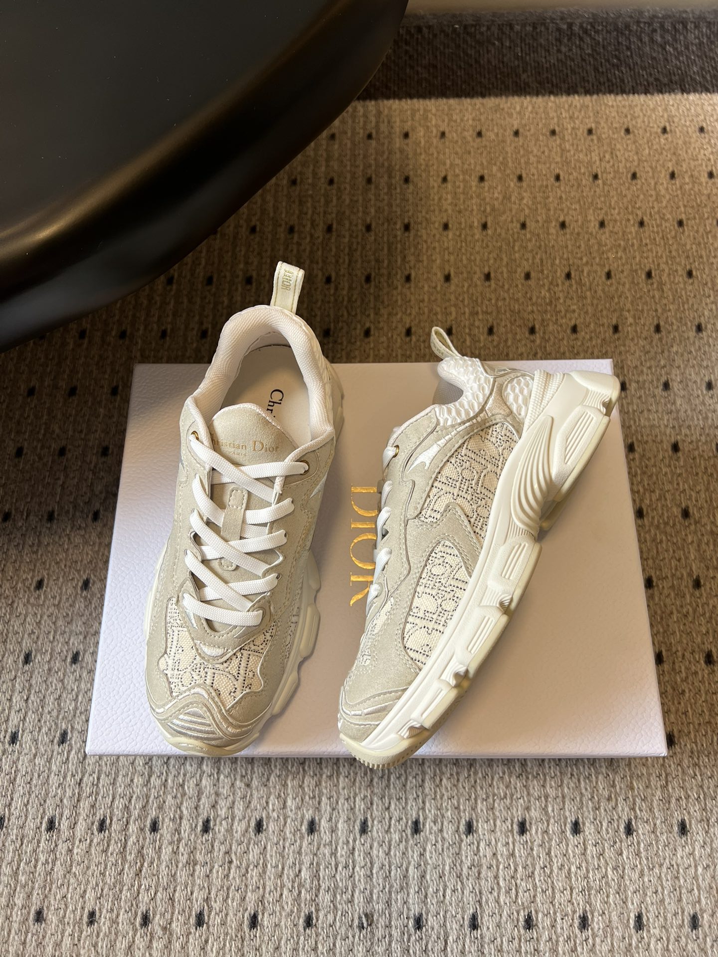 디올(DIOR) 플랫폼 대디 스니커즈 신발