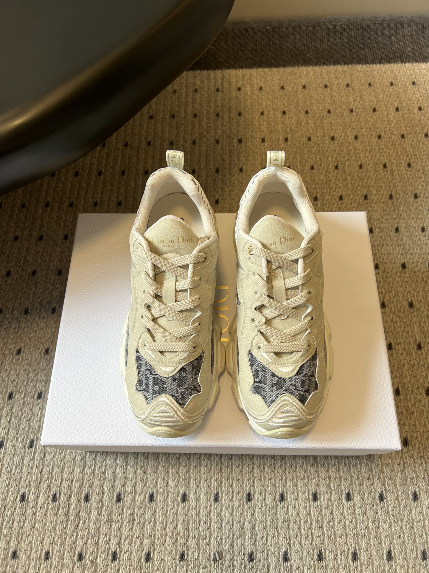 디올(DIOR) 플랫폼 대디 스니커즈 신발