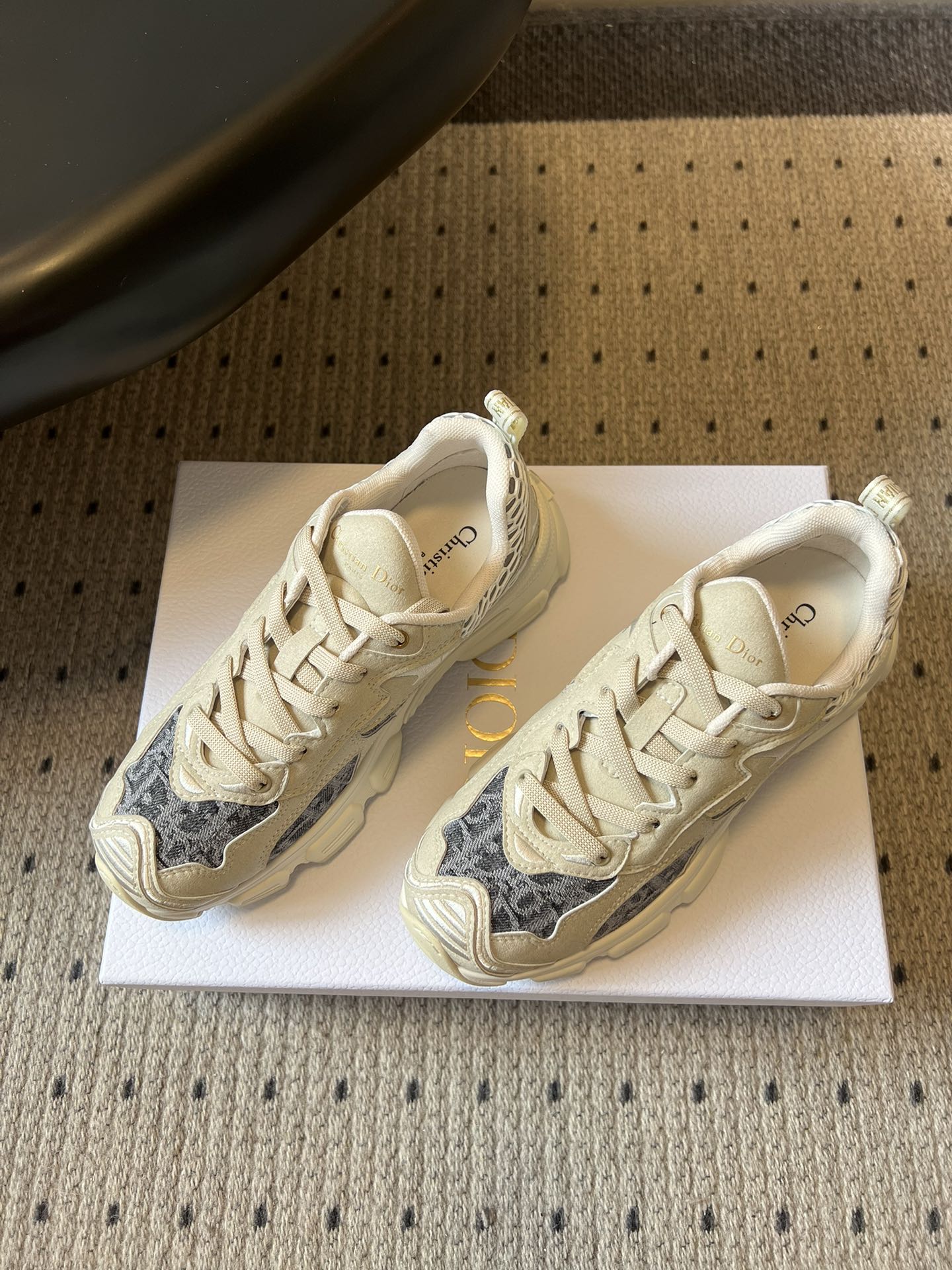 디올(DIOR) 플랫폼 대디 스니커즈 신발