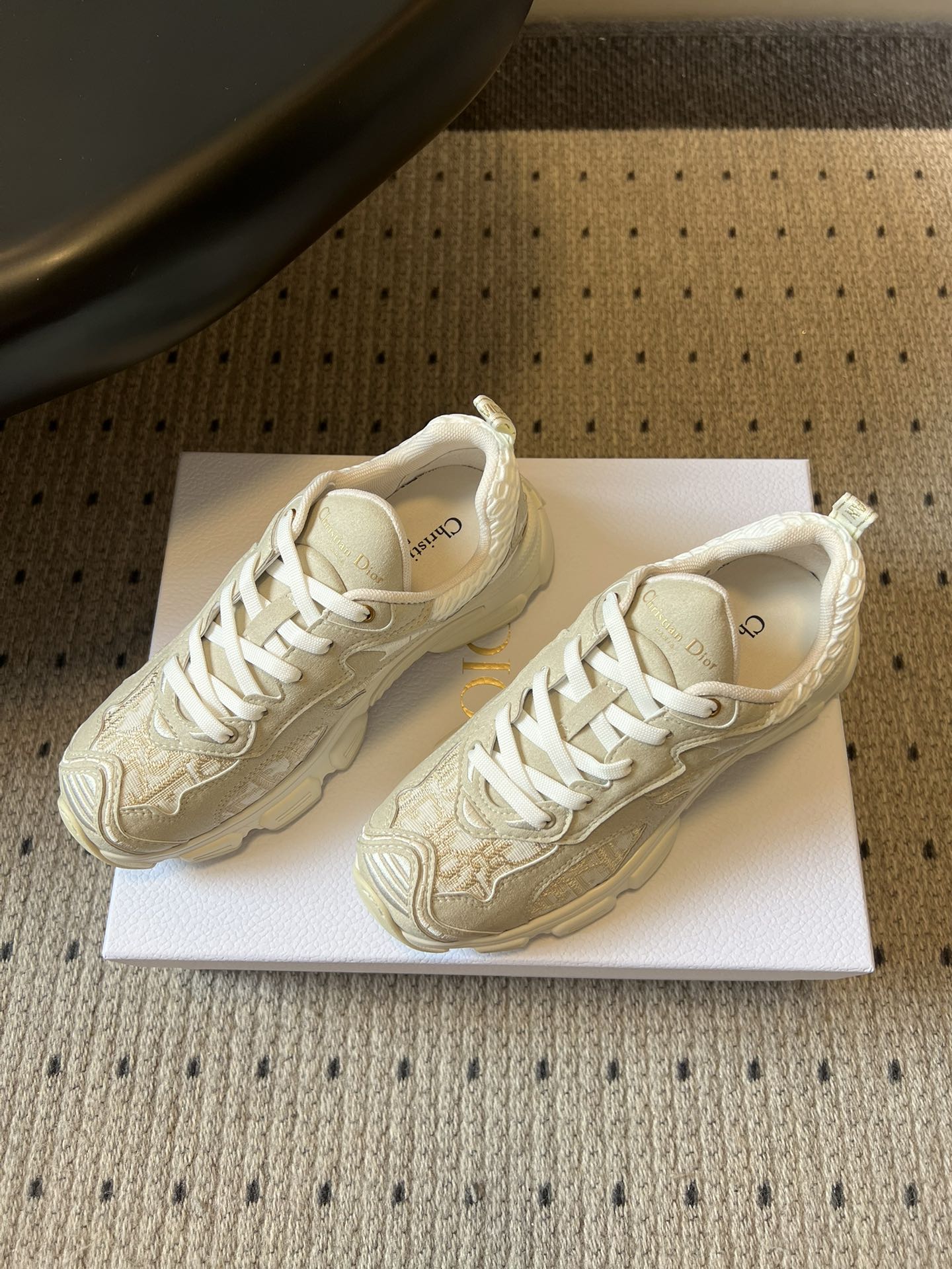 디올(DIOR) 플랫폼 대디 스니커즈 신발