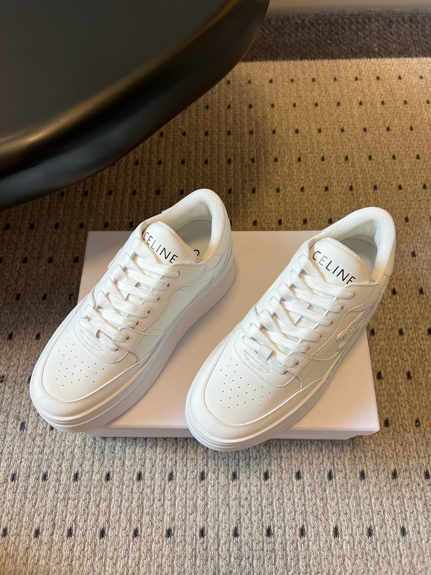 셀린느(Celine) 플랫폼 스니커즈 신발