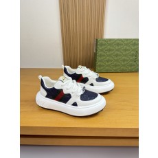 구찌(GUCCI) 하이엔드 엠보 로고 스니커즈 신발