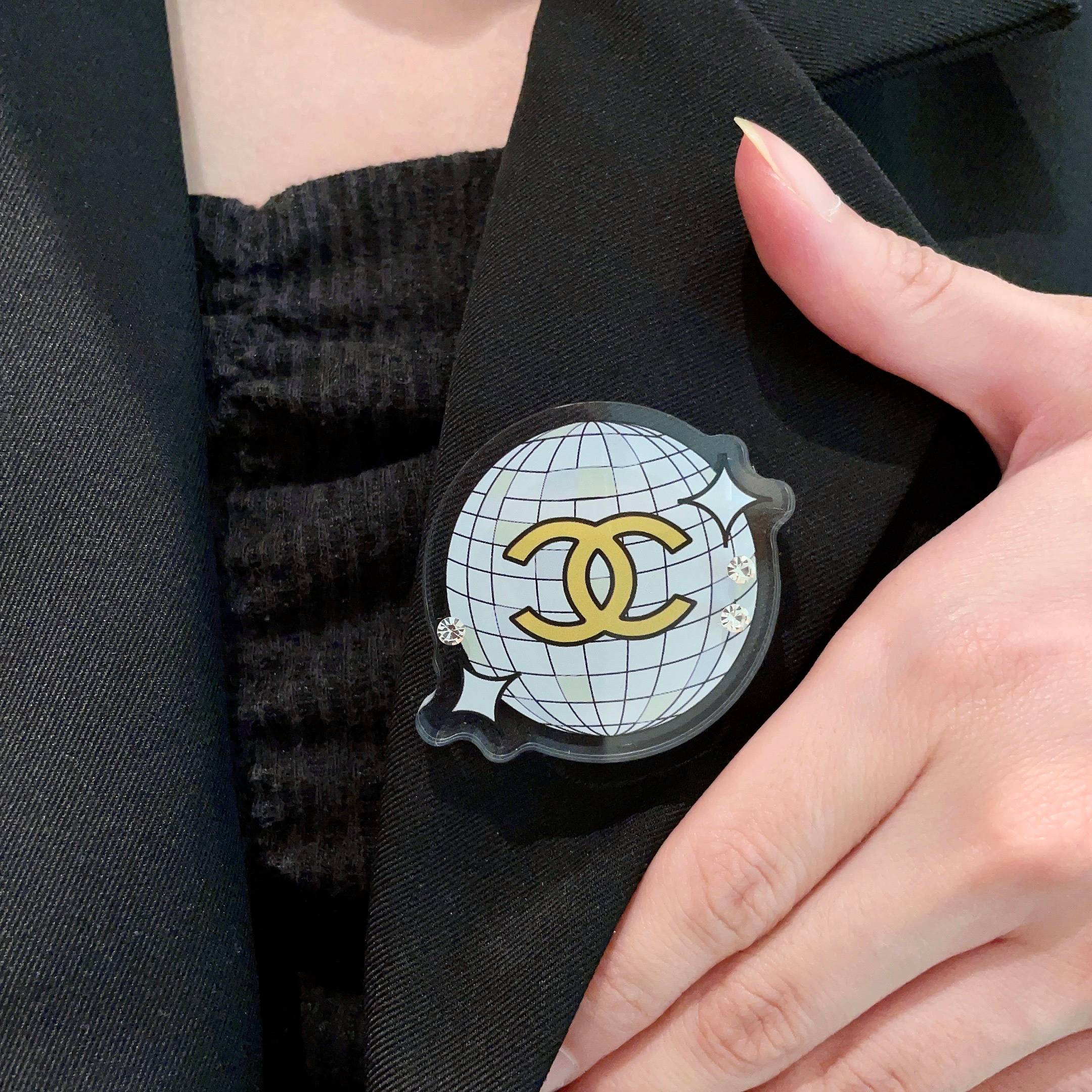 샤넬(CHANEL) 브로치 악세사리