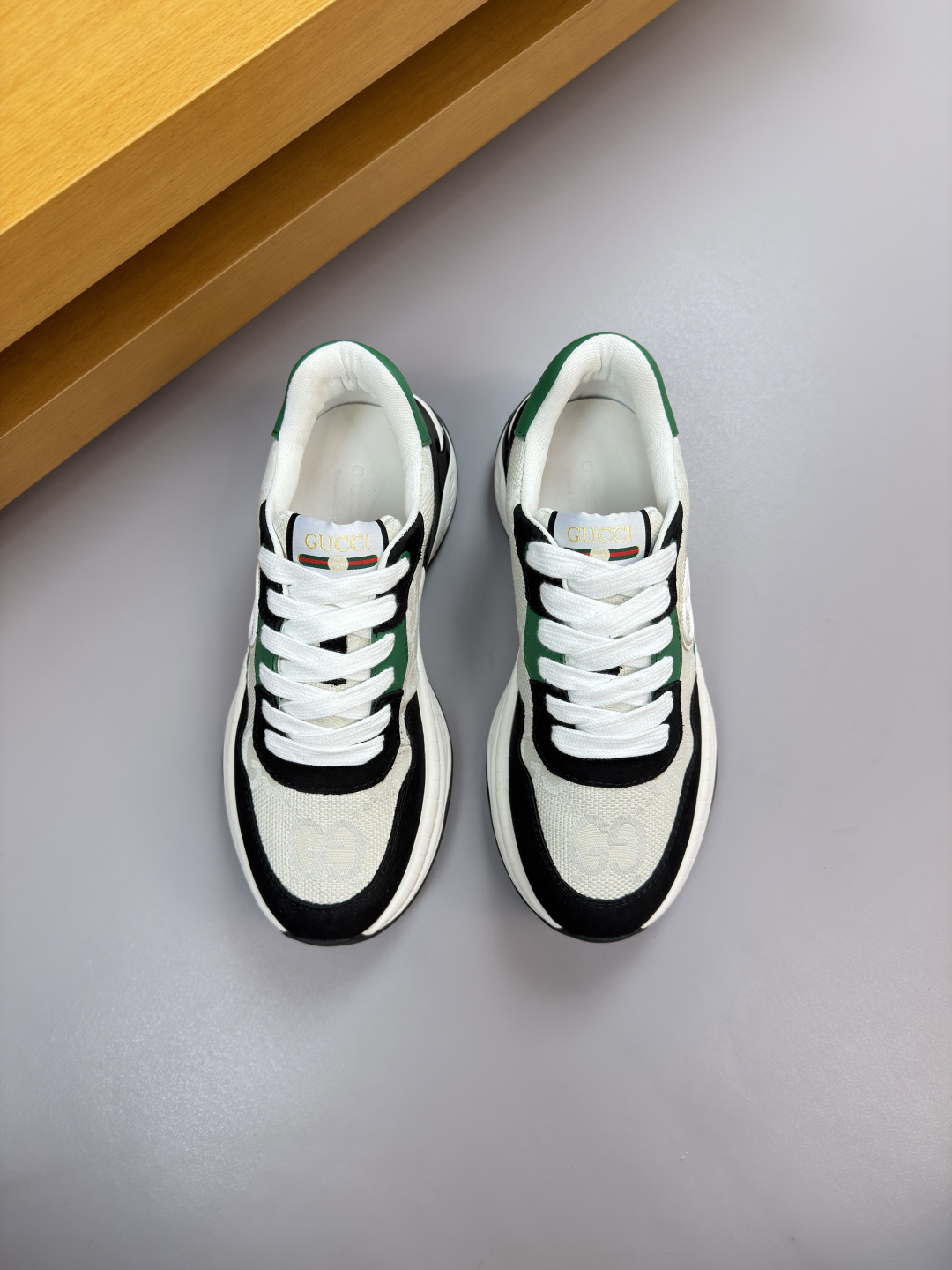 구찌(GUCCI) 하이엔드 주얼 모듈 스니커즈 신발