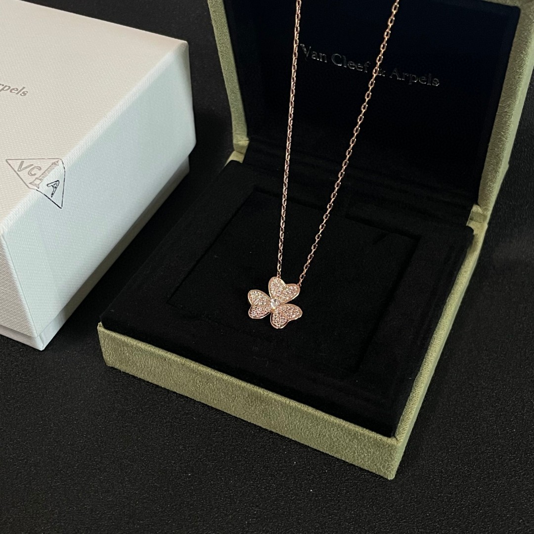 Van Cleef & Arpels VCA · 반클리프 아펠 알함브라 펜던트 목걸이 악세사리