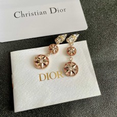 디올(DIOR) 귀걸이 악세사리