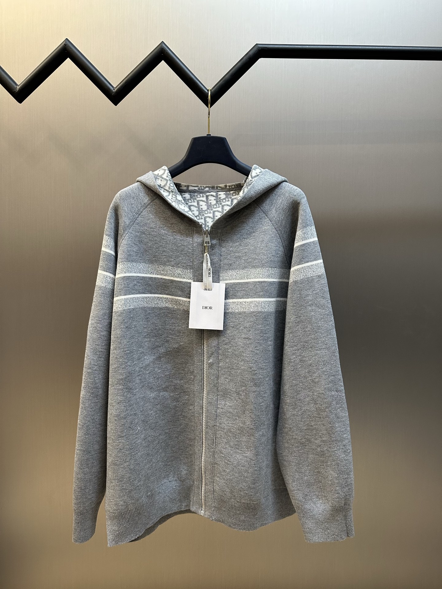 디올(DIOR) 리버서블 후드 집업 가디건 의류