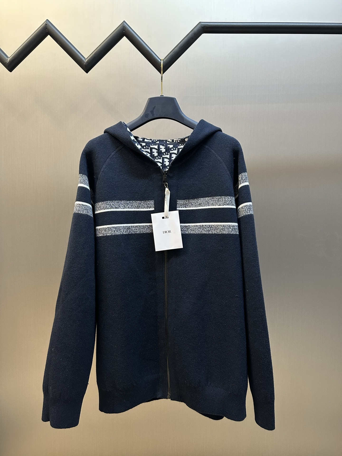 디올(DIOR) 리버서블 후드 집업 가디건 의류