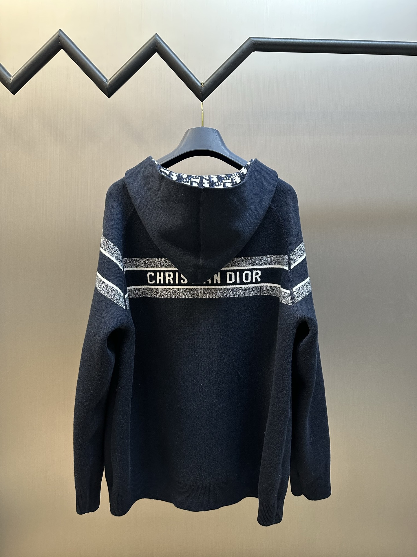 디올(DIOR) 리버서블 후드 집업 가디건 의류