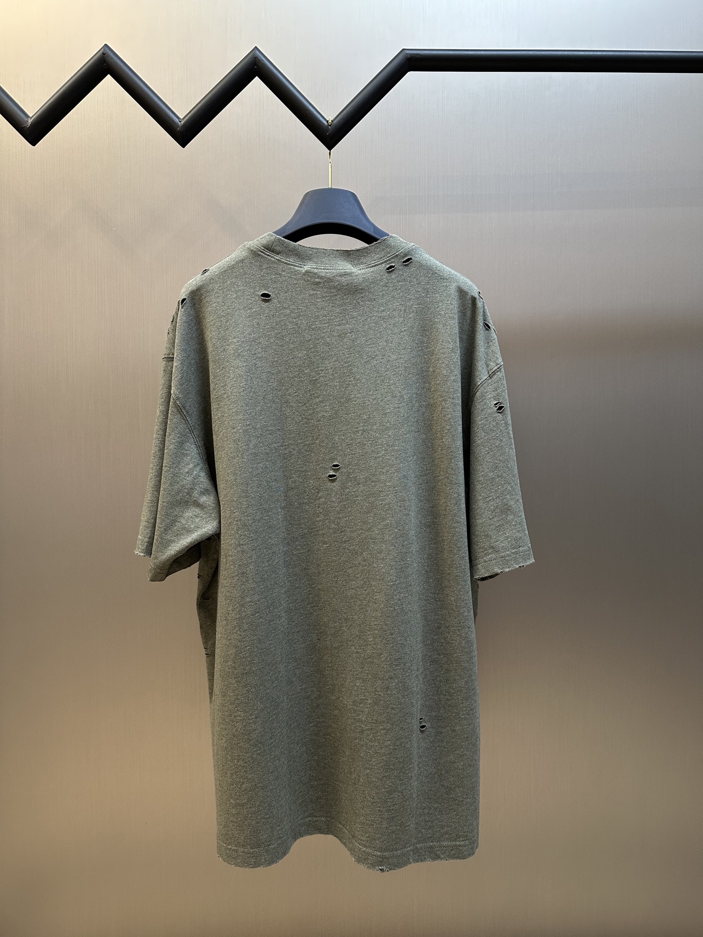 아크네(Acne studios) 빈티지 프린트 반팔 티셔츠 의류