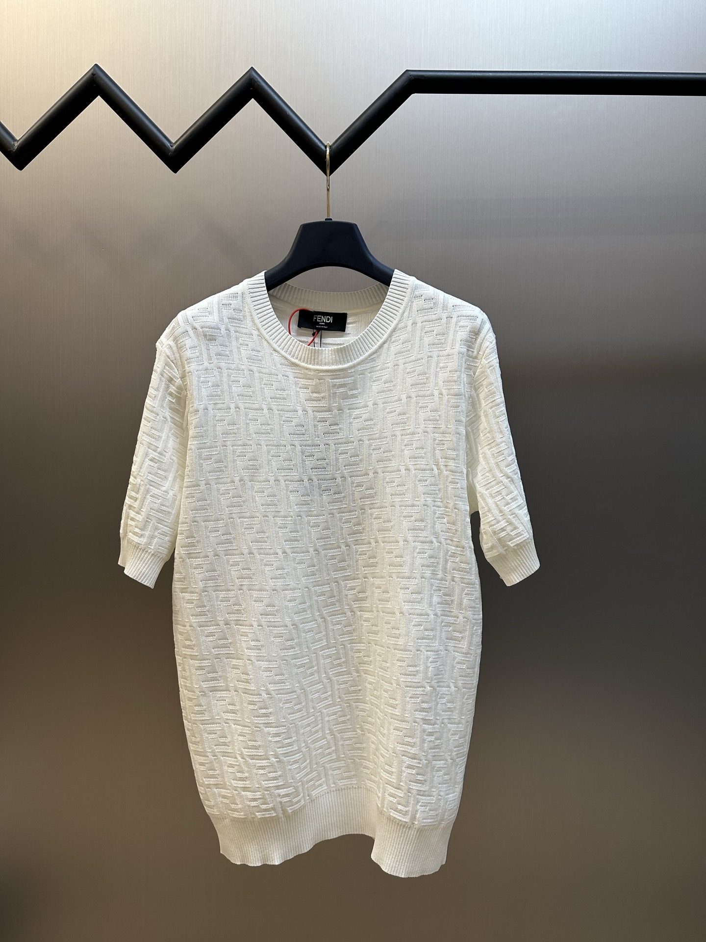 펜디(FENDI) 올오버 니트 반팔 의류