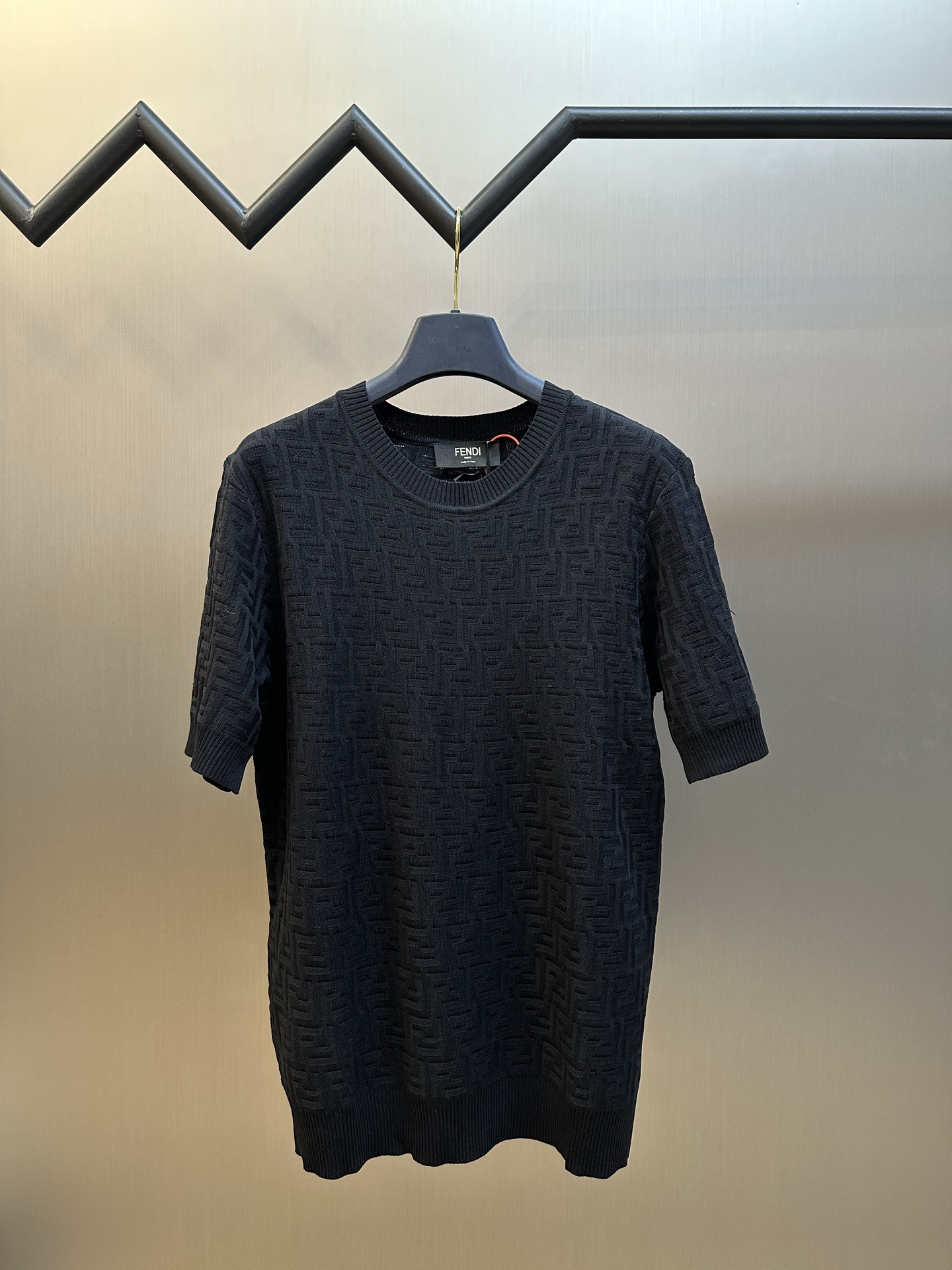 펜디(FENDI) 올오버 니트 반팔 의류