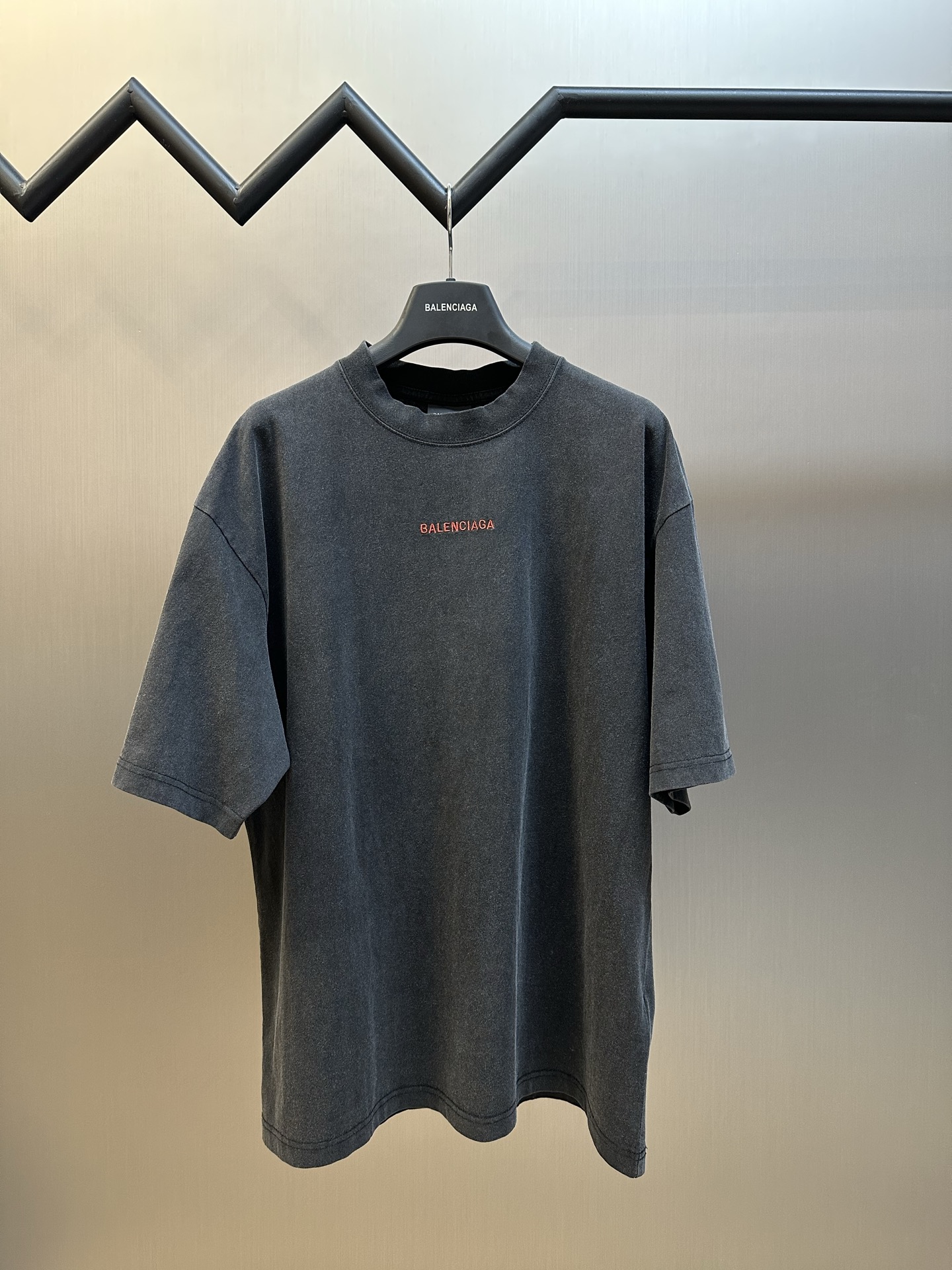 발렌시아가(Balenciaga) 레터 자수 반팔 티셔츠 의류