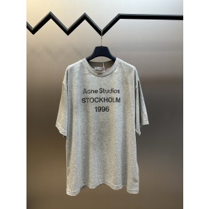 아크네(Acne studios) 스프레이 워싱 로고 반팔 의류