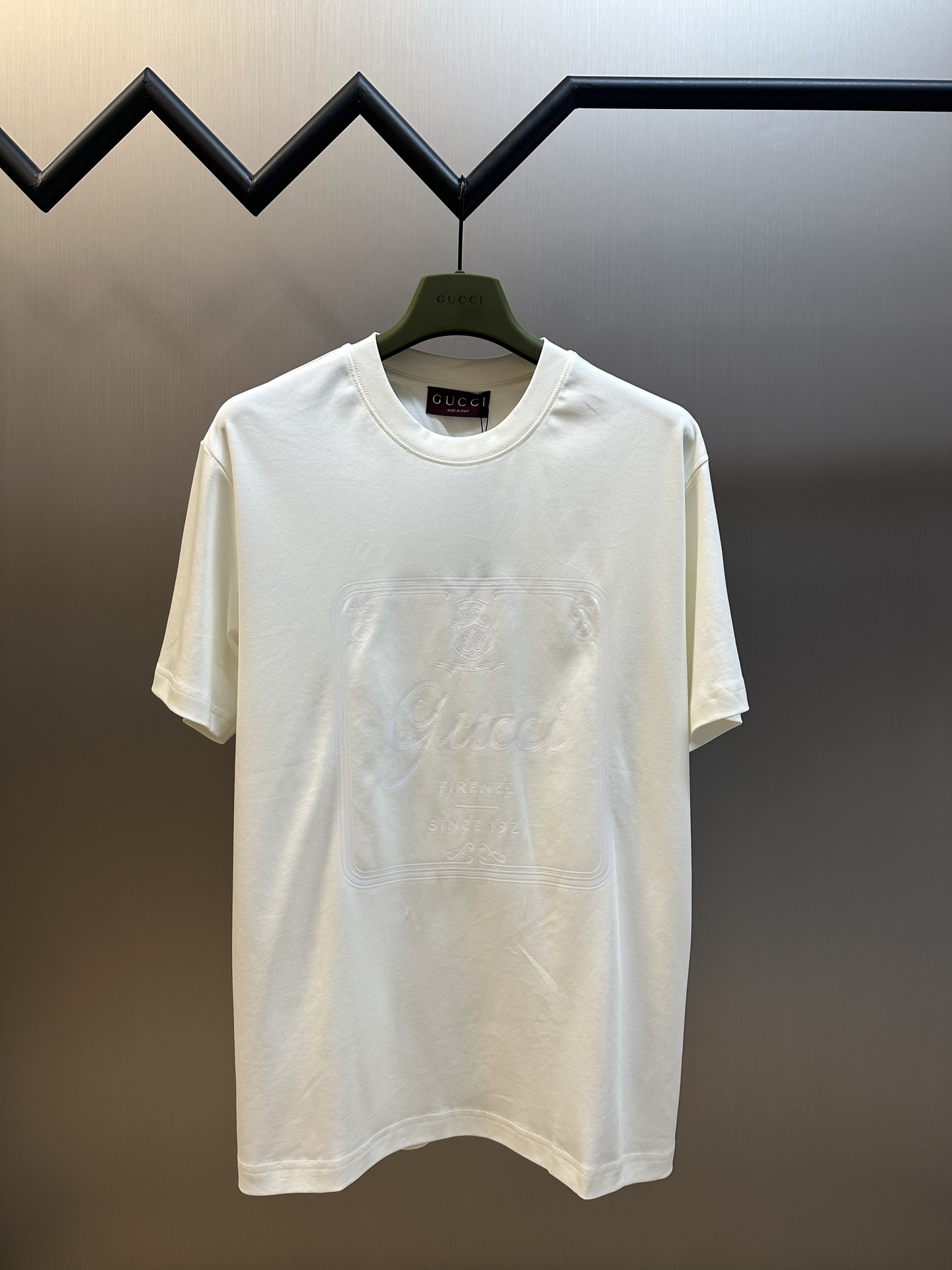 구찌(GUCCI) 레터링 프린트 반팔 티셔츠 의류