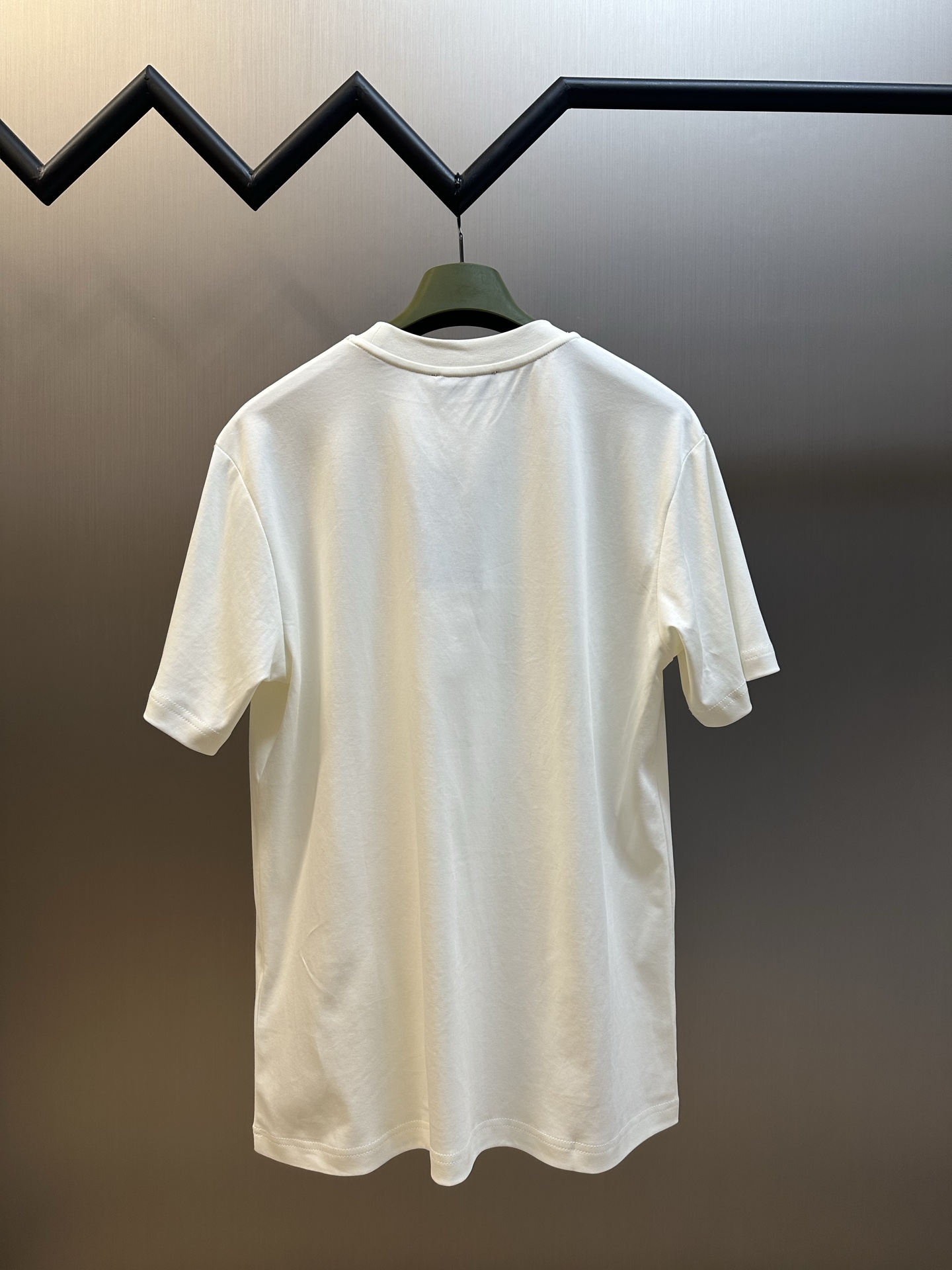 구찌(GUCCI) 레터링 프린트 반팔 티셔츠 의류