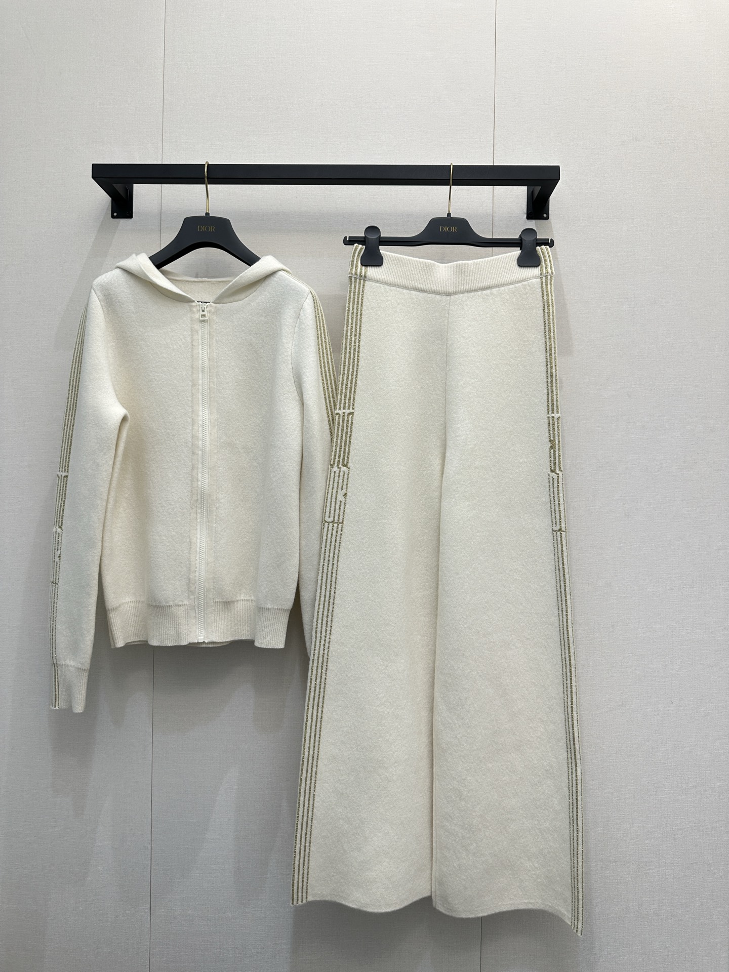 디올(Dior) 와이드 슬랙스 (팬츠) 바지 의류