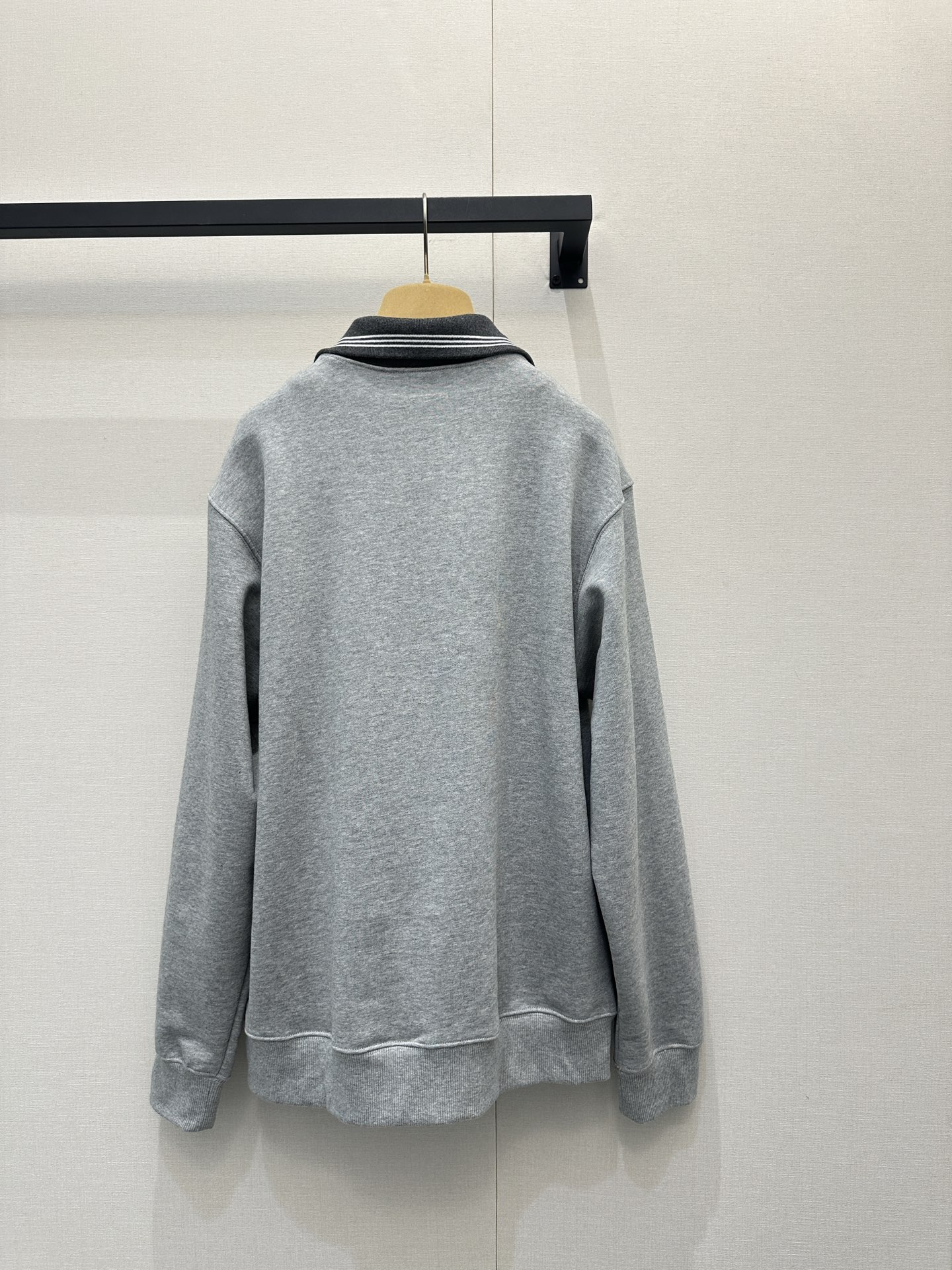 miumiu 미우미우 레터링 패치 릴랙스 카라 집업 자켓 재킷 의류