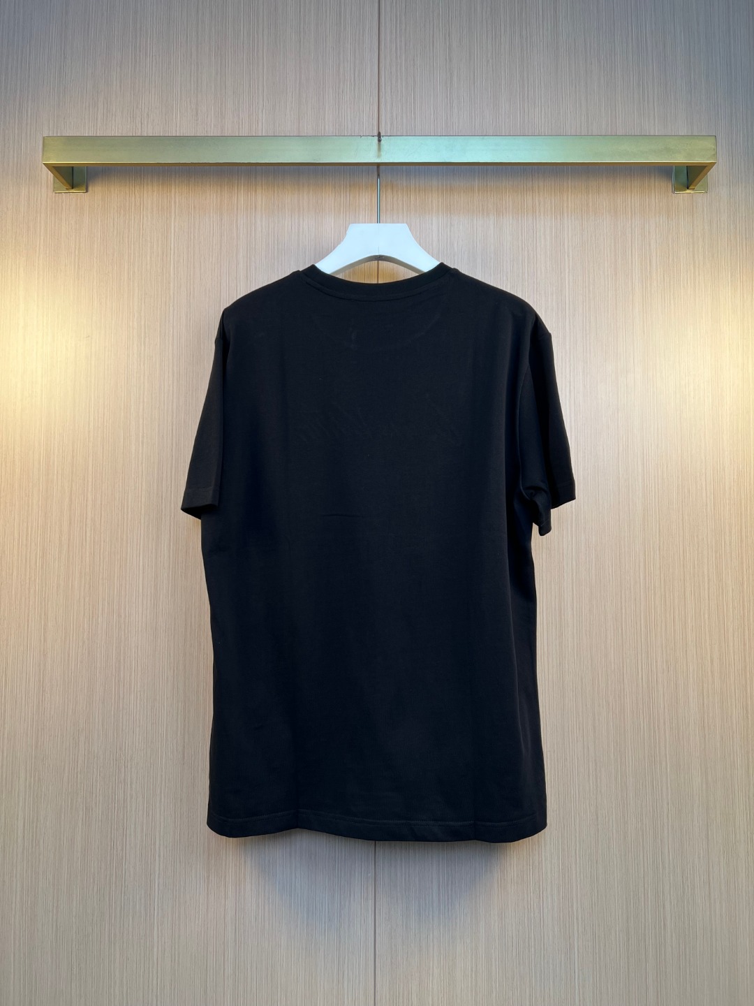 루이비통(LV) 자수 반소매 티셔츠 의류