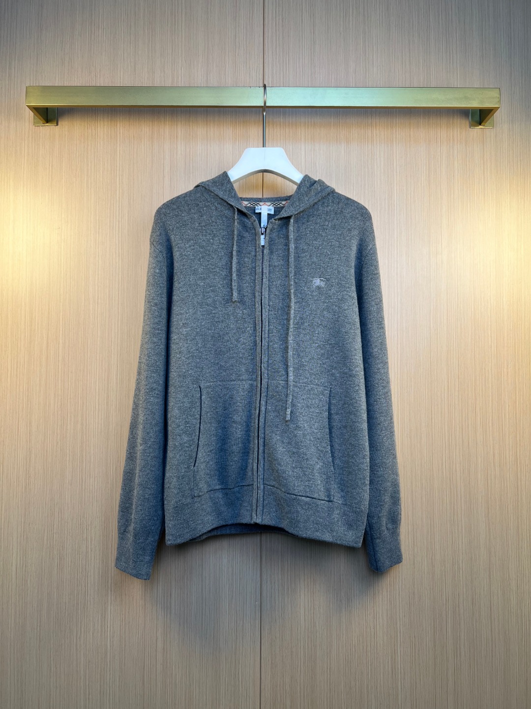 버버리(BURBERRY) 울 혼방 지퍼 후드 자수 아우터 의류