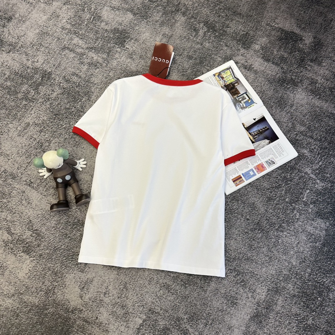 Gucci 구찌 26 SS 시즌 시그니처 반팔 티셔츠 의류