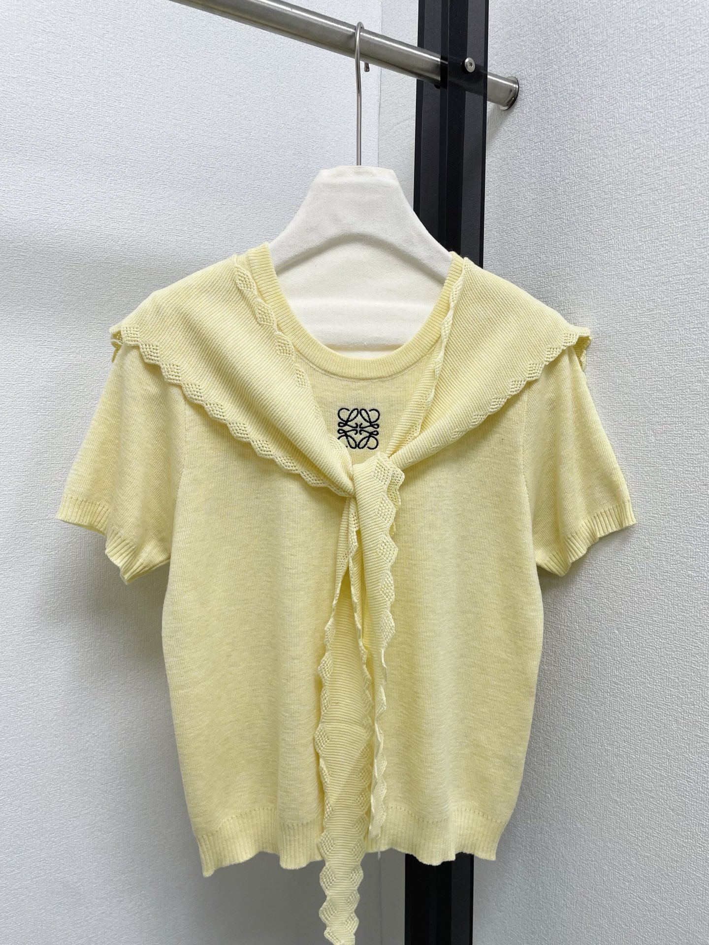 Loewe 로에베 숄 디자인 레이스 자수 티셔츠 의류