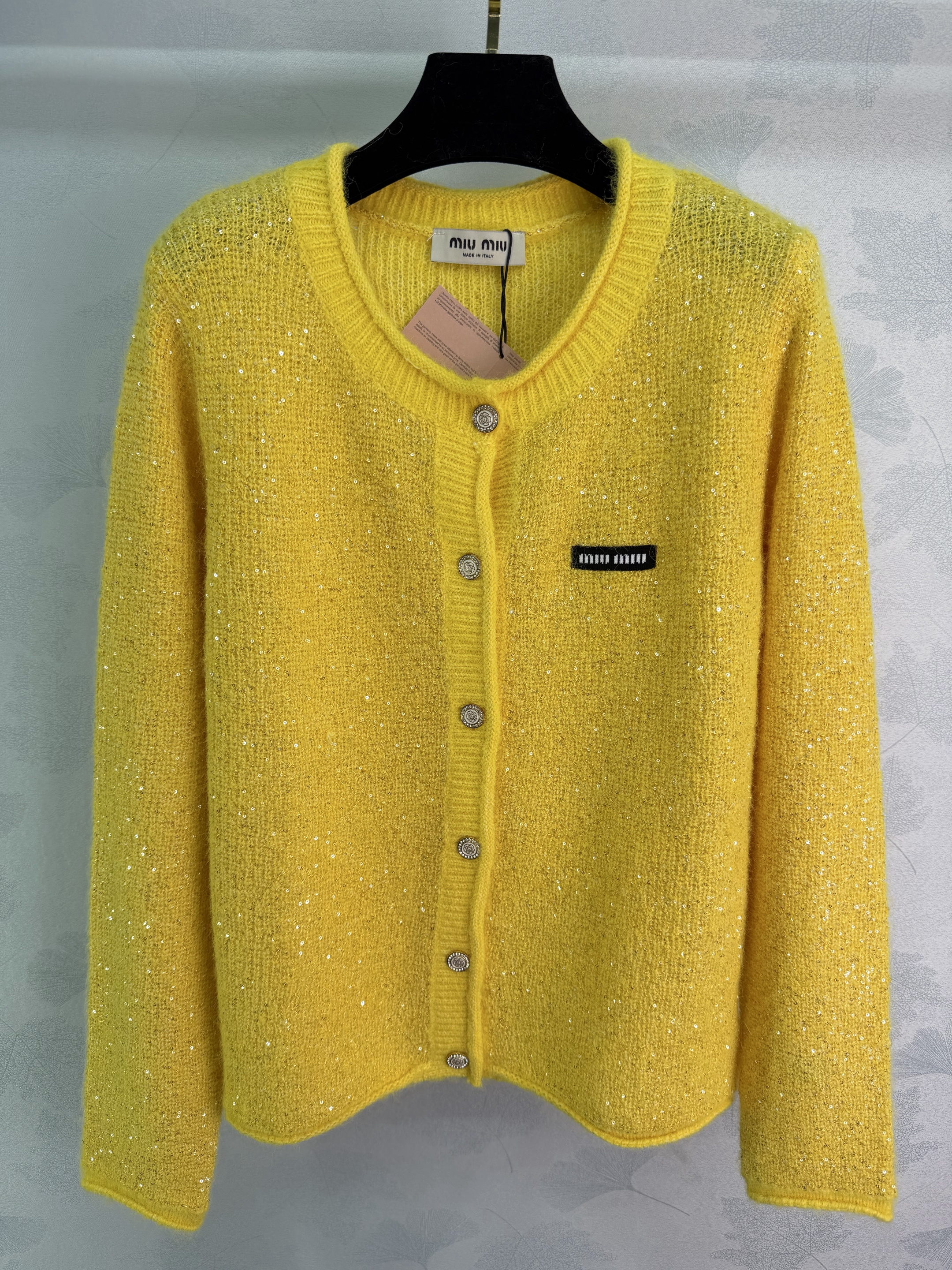 miumiu 미우미우 글리터 엠블럼 가디건 의류
